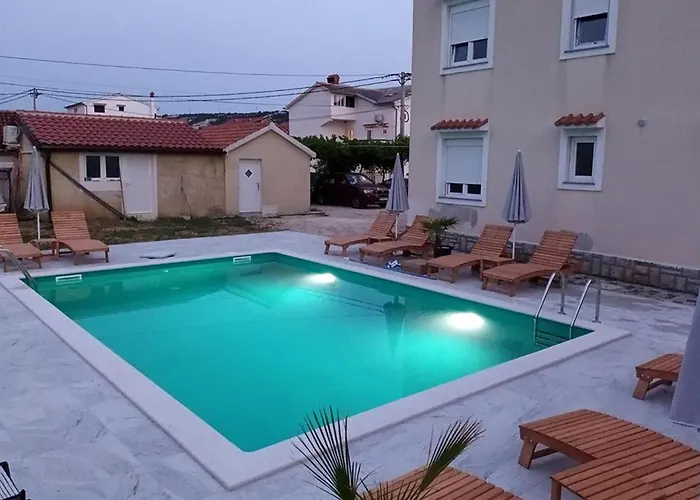 Apartment 2 Bedroom Amazing In Lopar