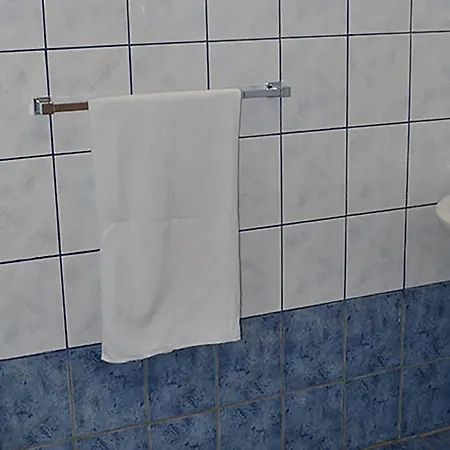 2 Bedroom Amazing In لوبار