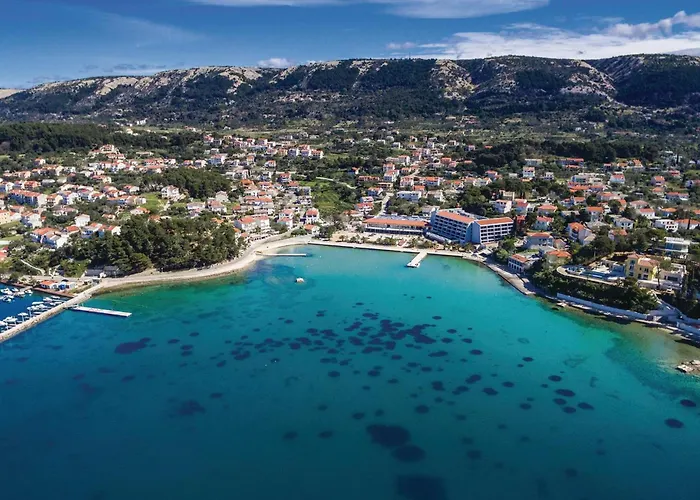 2 Bedroom Amazing In Apartamento *